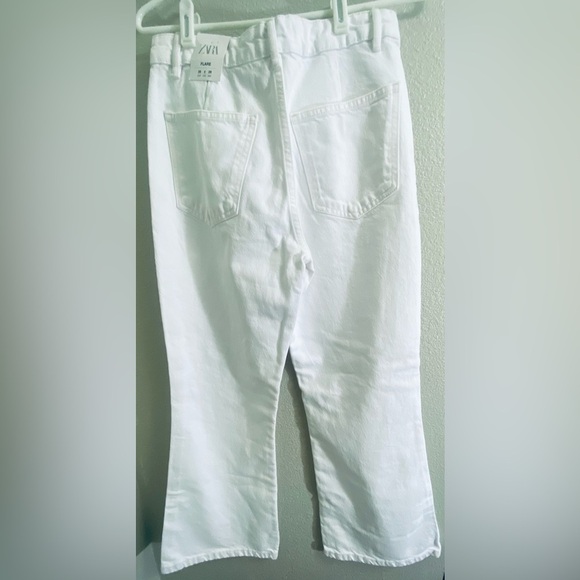 Zara white mid rise flare jeans size 4 - Picture 5 of 6